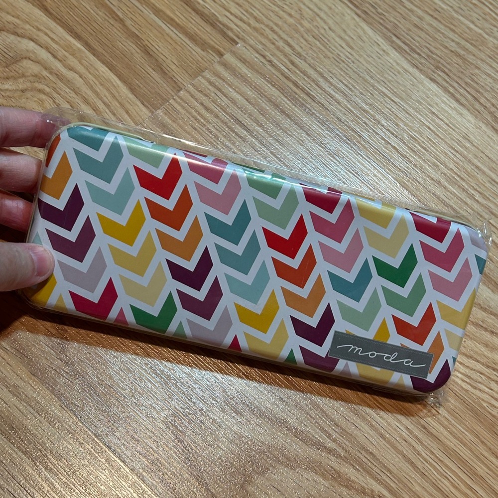 Moda‎ Fabrics Multi Color Chevron Metal Storage Tin Notions Box Yellow